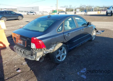 2008 Volvo S40 2.4I from USA, damaged, VIN YV1MS382X82379974